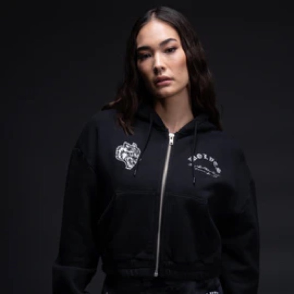 DARC Sport The Way Chambers (Cropped) Zip Hoodie in Black - Picture 1 of 4